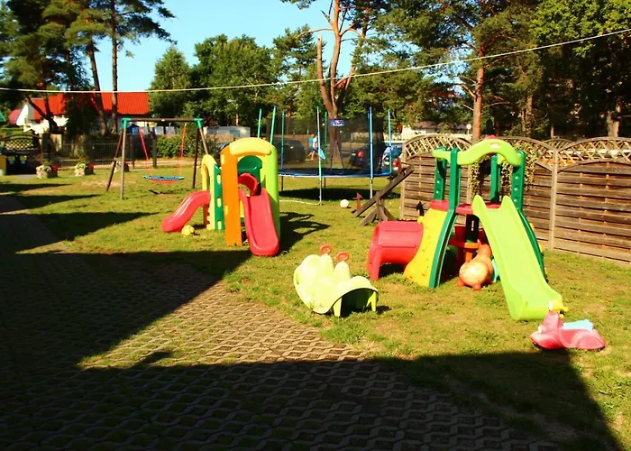 Ferienhaus Holiday Home Domki Raj