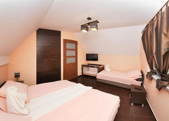 Ferienhaus Holiday Home Domki Raj
